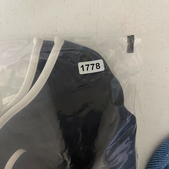 Rumored Crop Top Womens Large Black Stretch Sleeveless Sweetheart Neck Tie Front - Picture 13 of 13